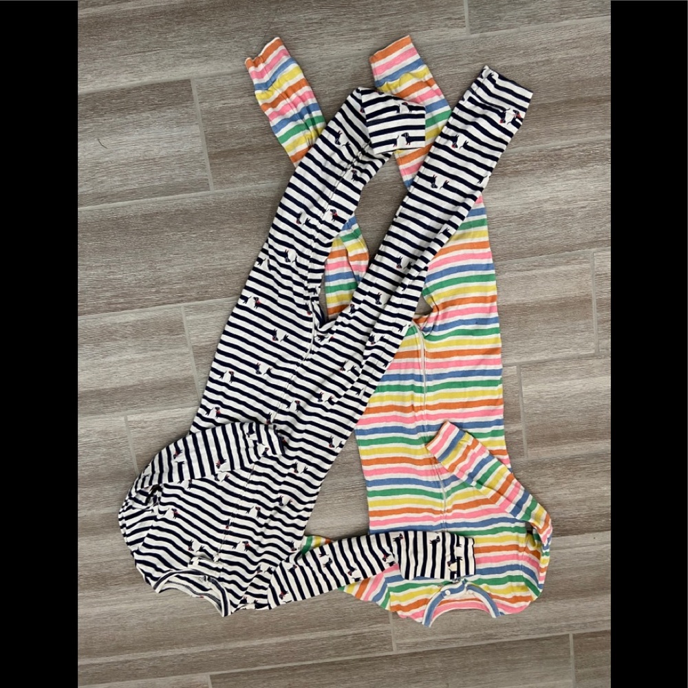 5T Gap pj onsies lot of 2